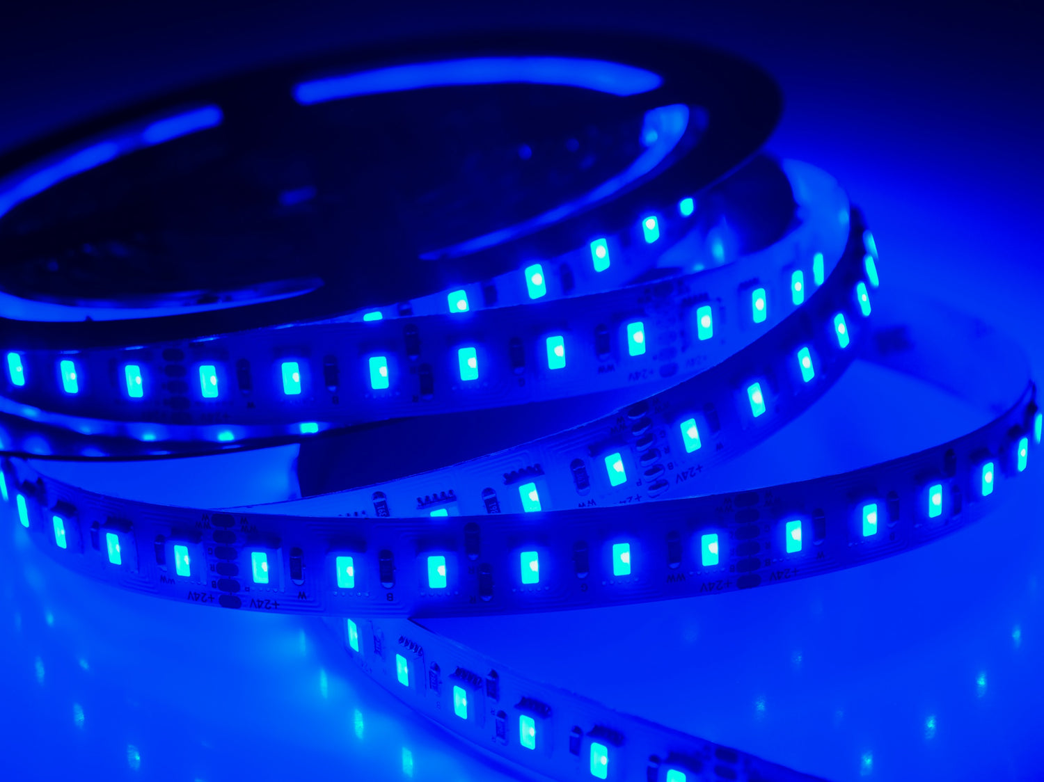 Led strip RGBWW warm wit en koud wit