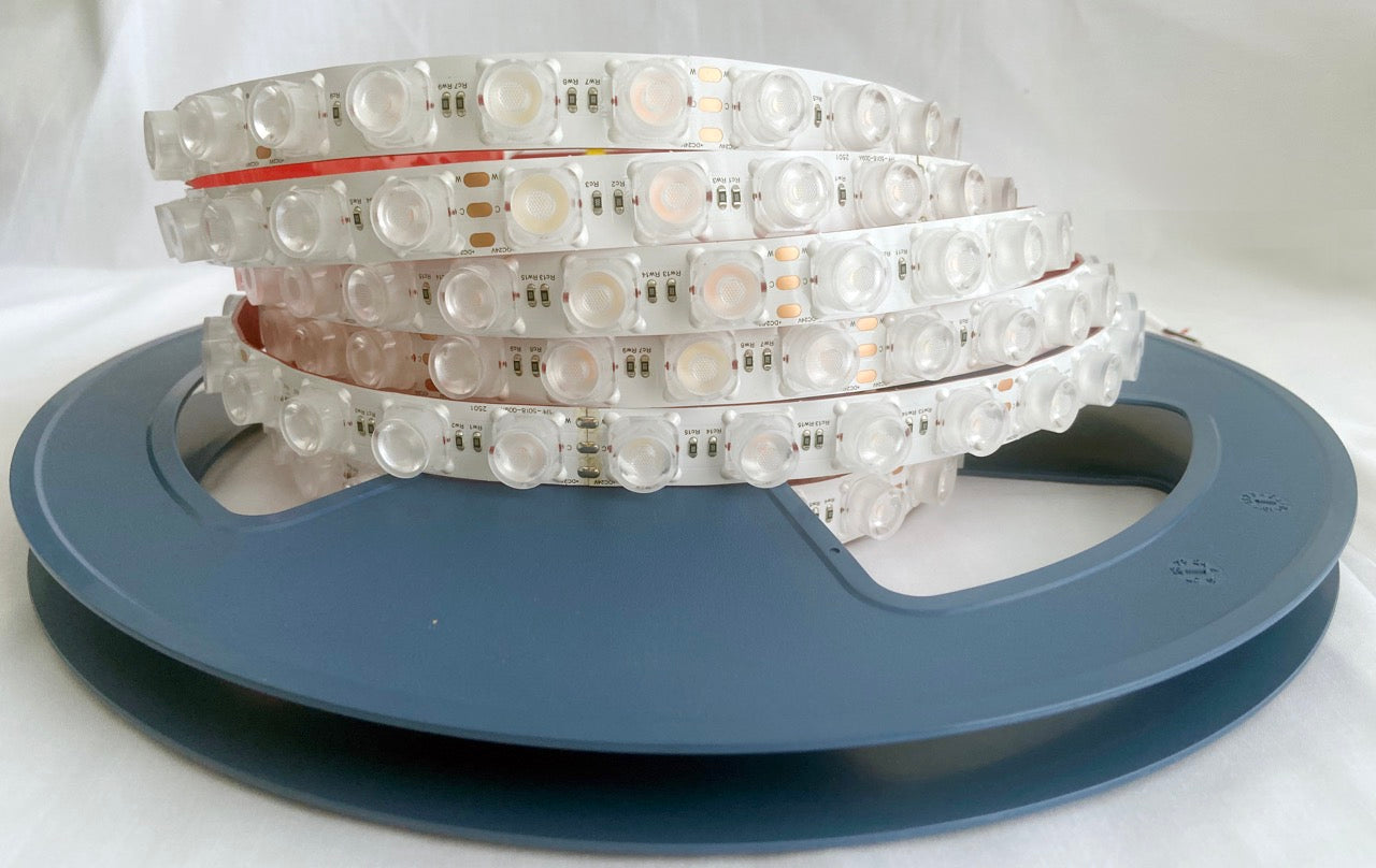 Led strip lens 15x45° pixel RGBW 3000K